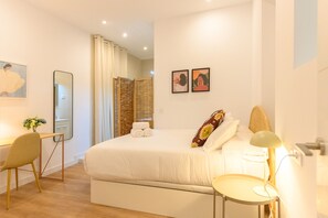 1 chambre, fer et planche à repasser, Wi-Fi gratuit
