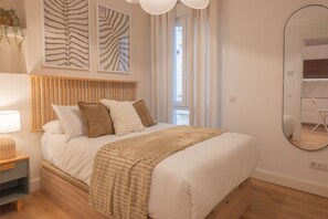 3 slaapkamers, een strijkplank/strijkijzer, gratis wifi