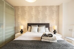 3 chambres, fer et planche Ă repasser, Wi-Fi gratuit