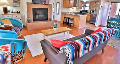 Unique 2 BR Sabino Canyon Gem