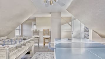 Spielezimmer
