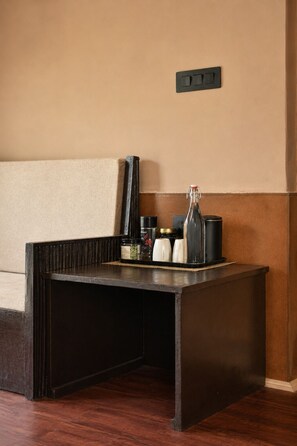 Premier Room | Room amenity - Chomal Cottages (Leh)