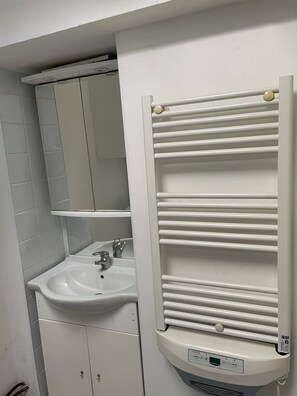 Hair dryer, towels, toilet paper