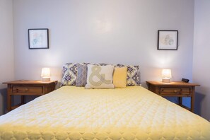 Unclassified image, 3 of 36, button