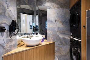 Luxury-Villa, 4 Schlafzimmer, Sauna | Badezimmer