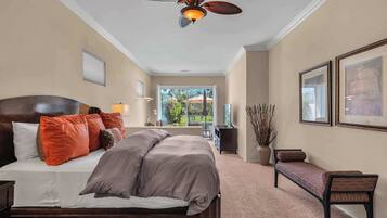 3 bedrooms, desk, iron/ironing board, WiFi