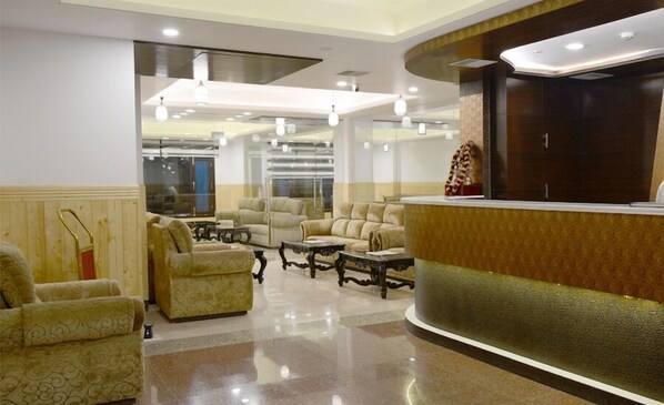 Reception - Hotel Dhroov By Mystical Views (Shimla)