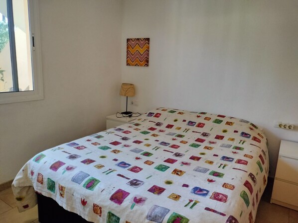 2 chambres, Wi-Fi gratuit, draps fournis