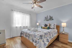 2 chambres, fer et planche à repasser, lit parapluie, Wi-Fi gratuit