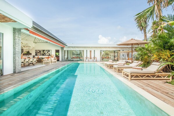Villa | 5 bedrooms - Swiss 2 Villa in Dalung (Canggu)