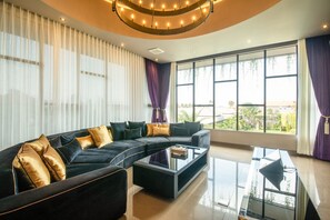 Villa | 5 bedrooms - Nishiki 5BR Villa Epitome Lux Seminyak (Seminyak)