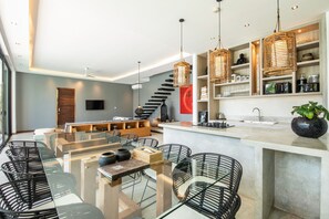 Villa | 5 bedrooms - Niko 2 R New Villa Close to Finns Beach Club (Canggu)