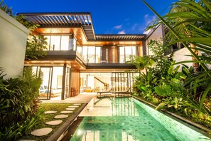 House, Smoking | 4 bedrooms