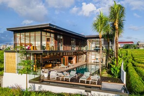 Villa, Smoking | 6 bedrooms