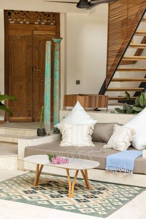 1 bedroom - BA Villa 9 1 BR Villa 800m to Echo bea Elegant 1-br Villa With Pool 800m to Echo Beach (Canggu)