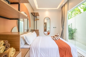 House - Mateo Villa Marvelous 6BR 2 Mins to Beach (Canggu)