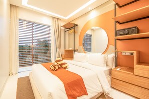 Villa | 6 bedrooms - Mateo Villa Marvelous 6BR 2 Mins to Beach (Canggu)