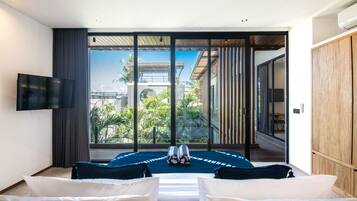 5 bedrooms