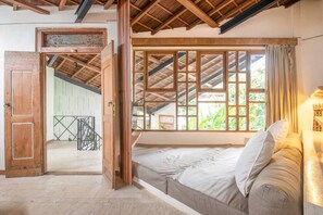 2 bedrooms
