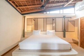 Villa | 2 bedrooms - BA Villa 7 2BR Villa Art Dec Contemporary 2-br Art Deco Villa 800m to the Bea (Canggu)