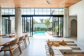 Casa, para fumadores | 5 habitaciones 