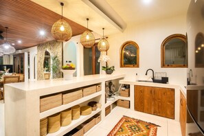 Villa, Smoking | 4 bedrooms - Villa Casa Toya in Dalung (Canggu)