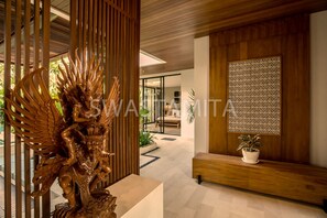 House, Smoking | 5 bedrooms - Swastamita in Dalung (Canggu)