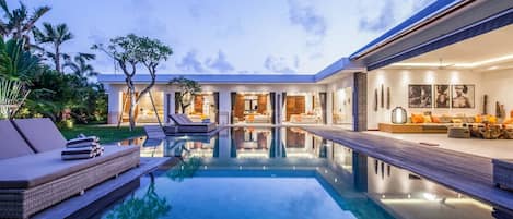 Villa | 6 dormitorios