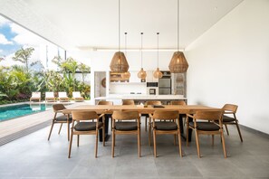 4 bedrooms - Canggu KOI 5 Villa in Canggu (Canggu)