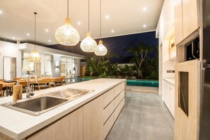 4 bedrooms - Canggu KOI 5 Villa in Canggu (Canggu)