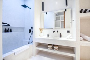 House, Smoking | 2 bedrooms