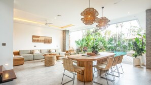 บ้านพัก, สูบบุหรี่ได้ | 4 ห้องนอน