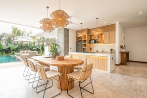 Villa | 4 bedrooms - SOL n2 Villa in Dalung (Canggu)