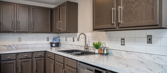 The Aria, Modern Apartment downtown Kalispell
