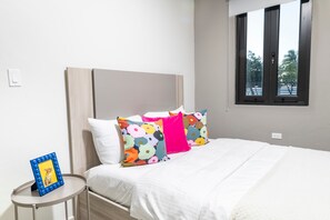 1 bedroom, desk, iron/ironing board, WiFi