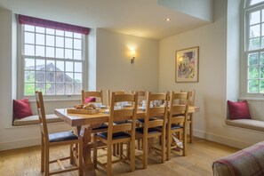 코티지 | 다이닝