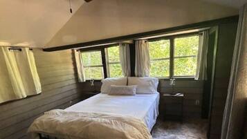 1 chambre, bureau, accès au Wi-Fi (inclus), literie fournie