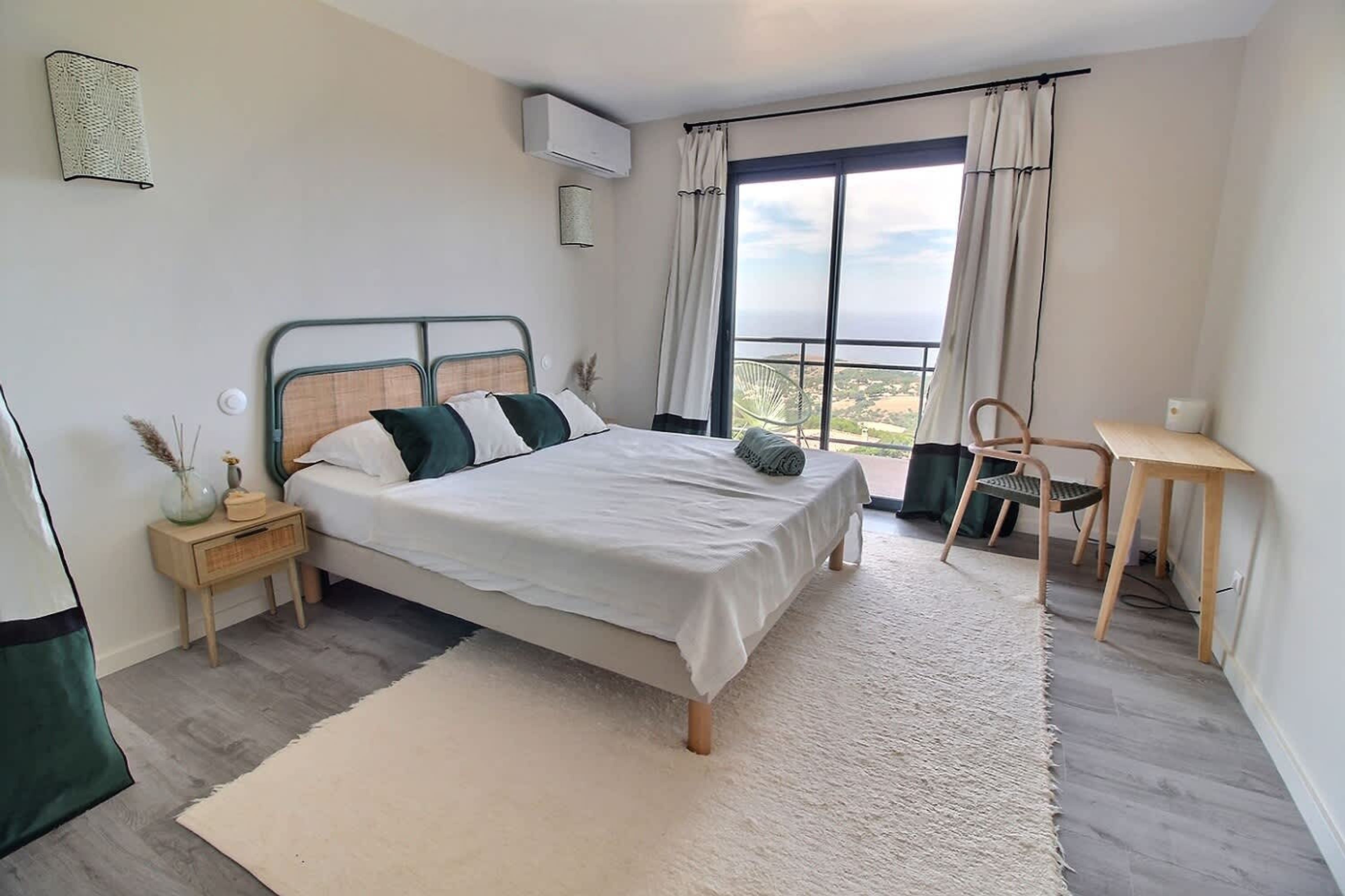 別墅 | 5 間臥室、網路服務