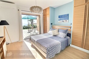 Villa | 4 bedrooms, Internet