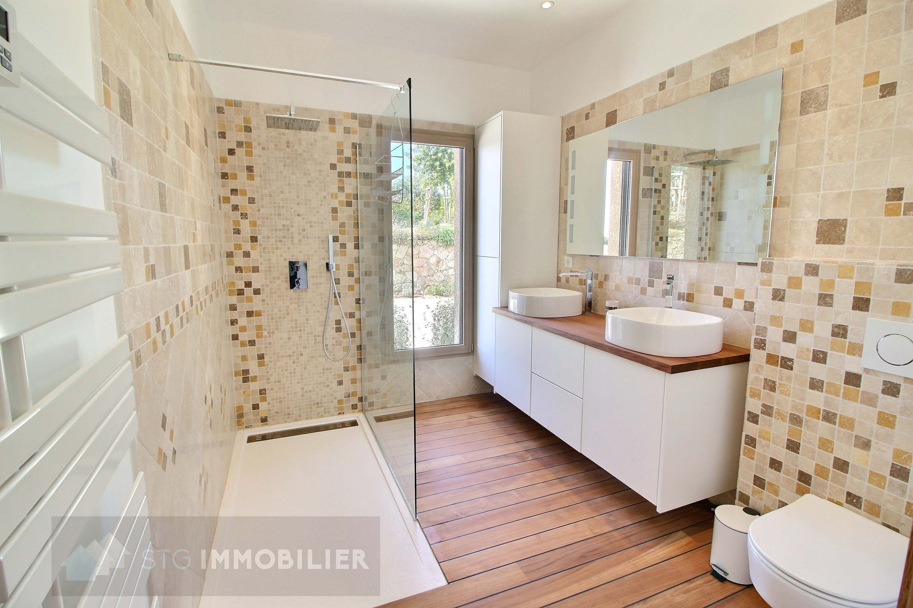 House | 4 bedrooms, Internet