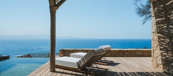Luxury Villa a Nepita Beach Access Through the Maquis