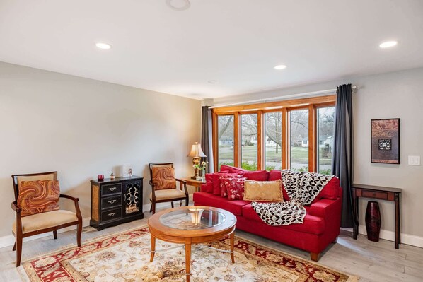 Smart TV, mesa de pingue-pongue