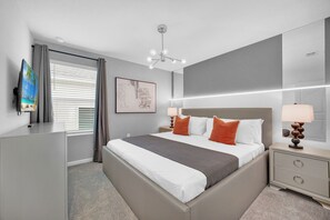 6 habitaciones, tabla de planchar con plancha, wifi y ropa de cama 