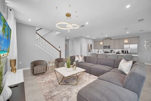 Televisión, oficina