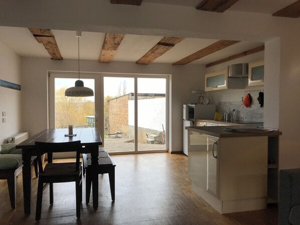 Kühlschrank, Herdplatte, Geschirrspüler