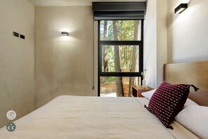 3 chambres, fer et planche à repasser, Wi-Fi, draps fournis
