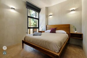 3 室のベッドルーム、アイロン / アイロン台、WiFi、ベッドシーツ