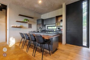 Fridge, microwave, stovetop, coffee/tea maker