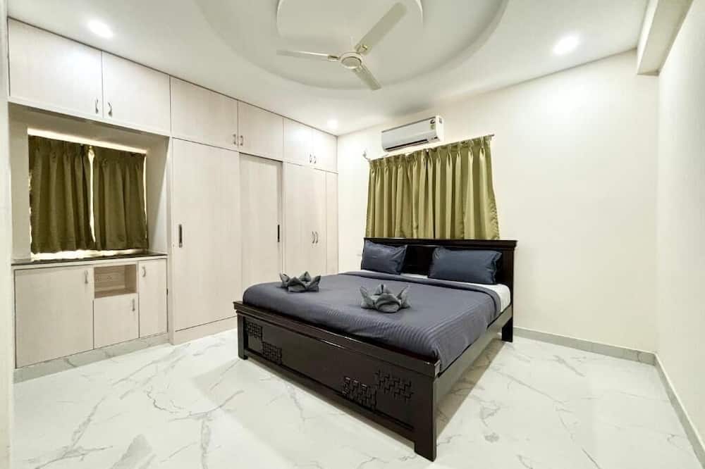 3 Bee's Service Apartments