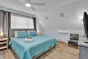 Bureau, fer et planche à repasser, lit parapluie, Wi-Fi gratuit